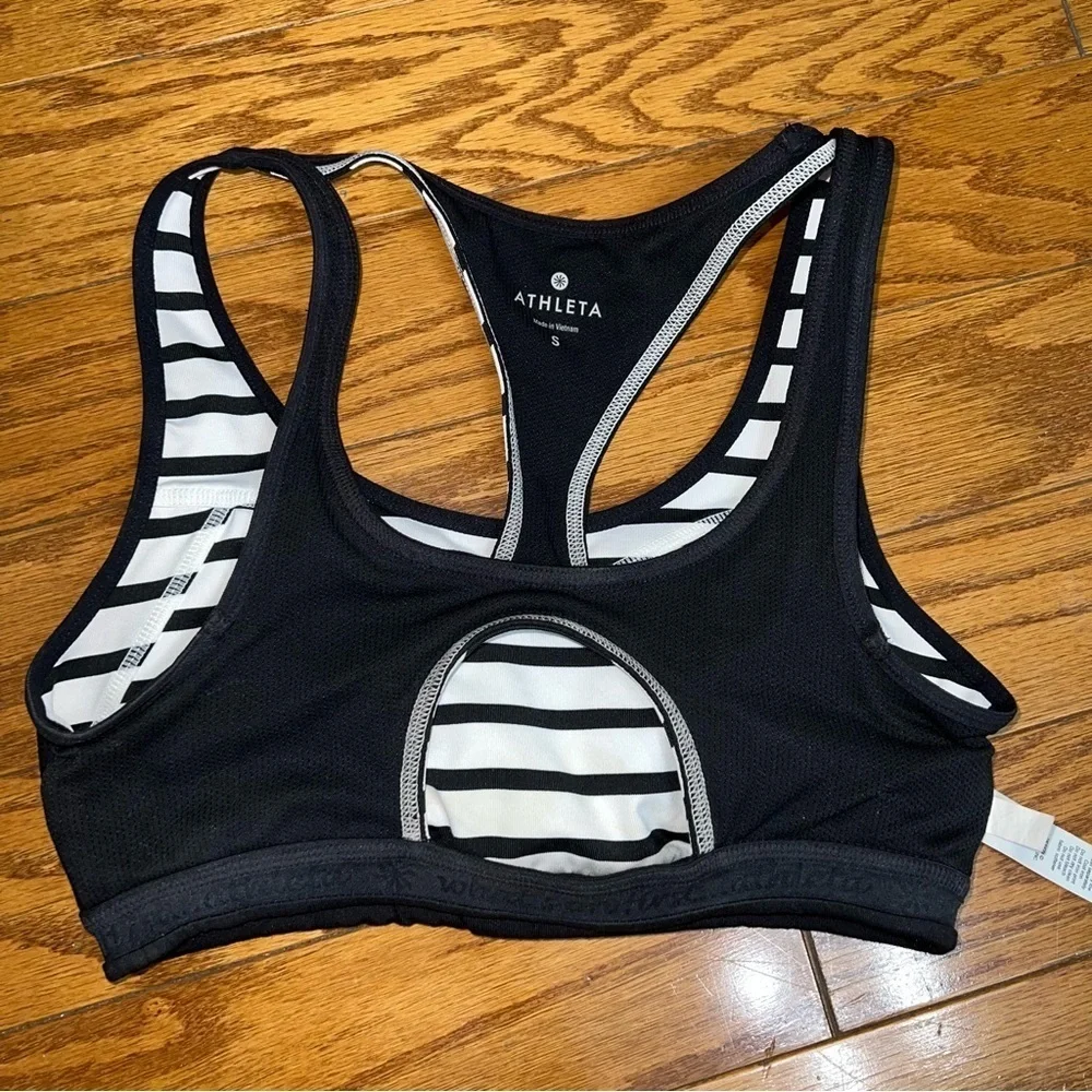 Athleta Triple Dare Black and White Striped Racerback Sports Bra Size Small